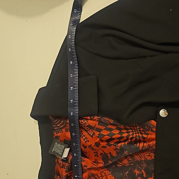 Hot Topic Social Collision Gothic Vampire Long-Sleeved Waistcoat - Picture 7 of 7